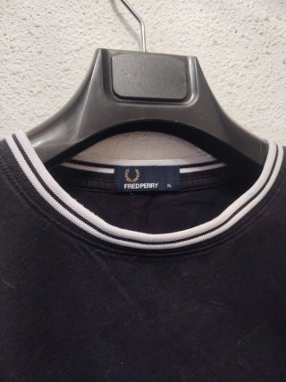 Camiseta Fred Perry Negra