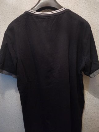 Camiseta Fred Perry Negra