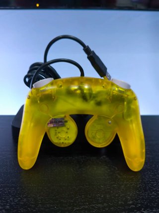 Mando Nintendo Switch Amarillo Pikachu