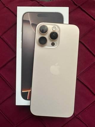 iPhone 16 Pro Max 256GB Dorado