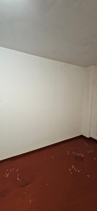 Alquiler. Trastero de gran tamaño en Arteixo 22m2