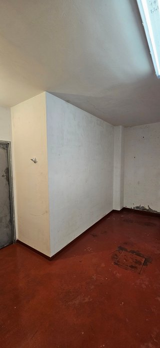 Alquiler. Trastero de gran tamaño en Arteixo 22m2