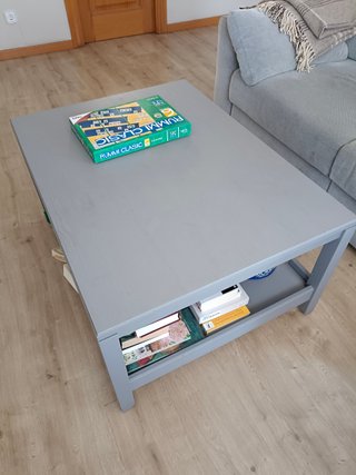 Mesa de centro gris