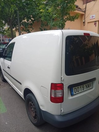 Volkswagen Caddy 2011