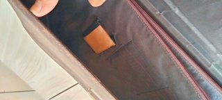 Elegante porta documenti marrone e beige