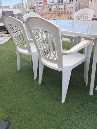 Mesa de jardín con 6 sillas
