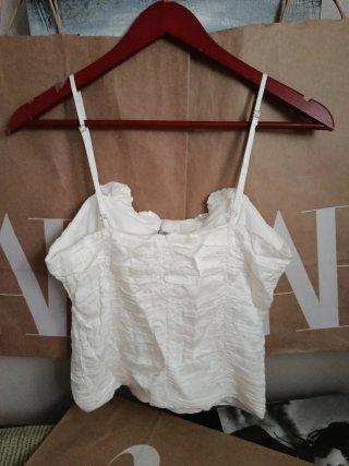 Top Zara Flores Relieve Blanco