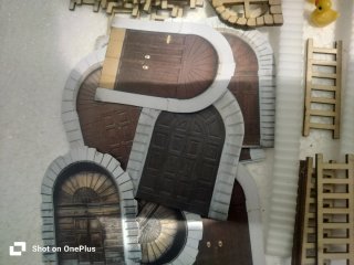 Lote miniaturas madera y plástico