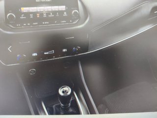 Nissan Qashqai 2024 dig-t acenta mhev 140cv