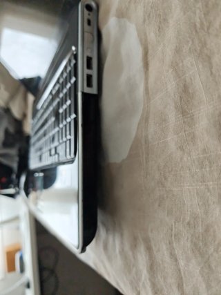 Portátil HP Pavilion dv6 Negro/Plateado.