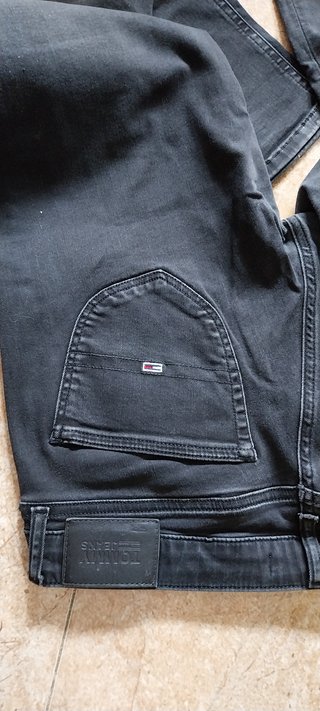 Pantalones vaqueros negros Tommy Hilfiger