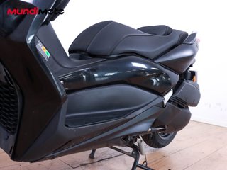 YAMAHA X-MAX 300 IRON MAX ABS
