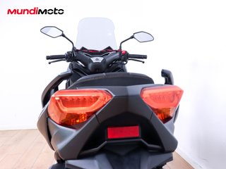 YAMAHA X-MAX 300 IRON MAX ABS