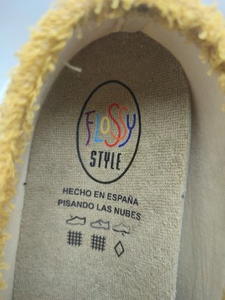 Zapatillas Flossy Mujer Amarillas Estrella