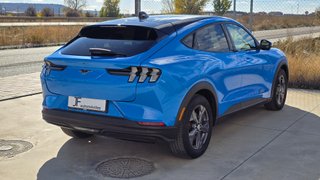 Mustang Mach-E Extended Range 294cv 99kWh