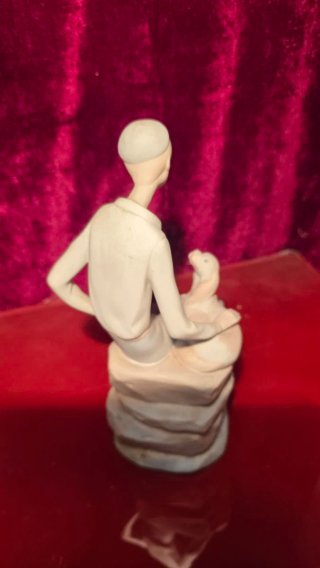 Figura Lladro Marcelo y su perro