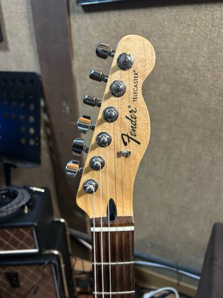 Telecaster HH Negra con Funda y Correa de Fender