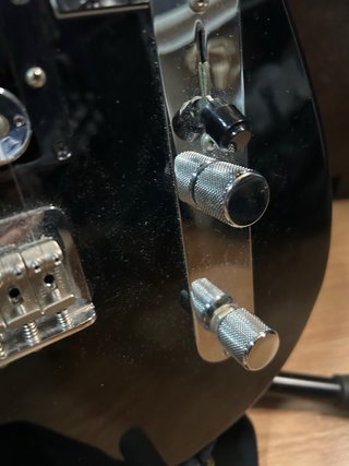 Telecaster HH Negra con Funda y Correa de Fender