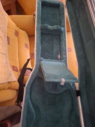 Funda de bajo ABS negra
