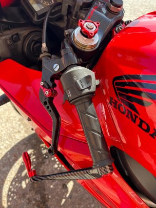 Honda CBR 600rr Roja