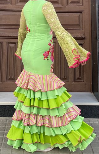 Traje de Flamenca con Bordado Encaje T38/40