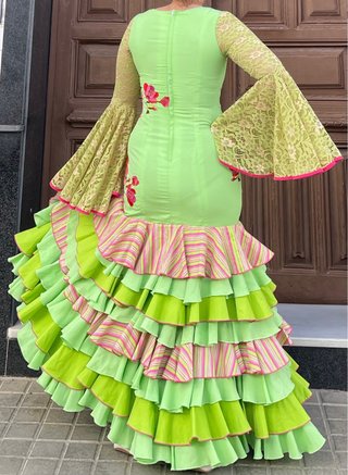 Traje de Flamenca con Bordado Encaje T38/40