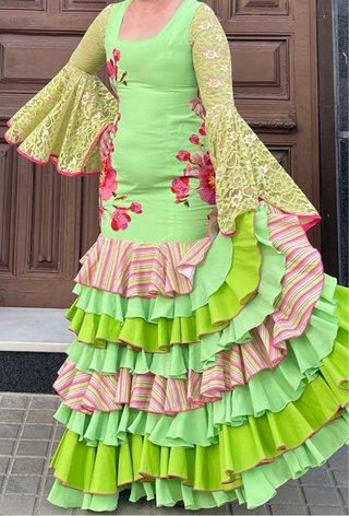 Traje de Flamenca con Bordado Encaje T38/40
