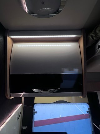 AUTOCARAVANA MC LOUIS FACE TO FACE