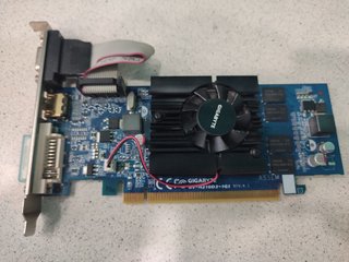 Tarjeta Gráfica Gigabyte NVIDIA 210 1GB DDR3