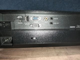Proyector Acer Essential X1128i DLP 4800 Lúmenes