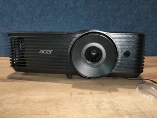 Proyector Acer Essential X1128i DLP 4800 Lúmenes