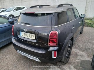 Renting - MINI COUNTRYMAN Cooper