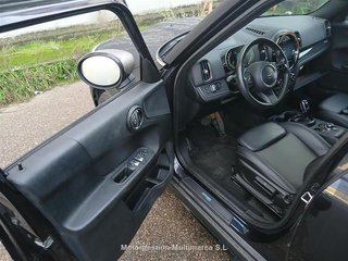 Renting - MINI COUNTRYMAN Cooper