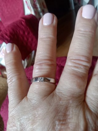 Anillo oro blanco con diamante