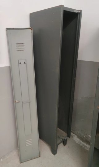 Taquilla metálica gris
