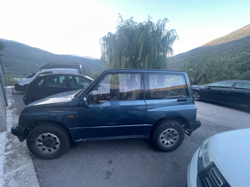 Suzuki Vitara - foto 1