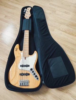 Marcus Miller V7 Swamp Ash-5, 1ª Gen + Firma Bona