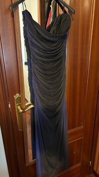 Vestido Zara palabra de honor negro y azul