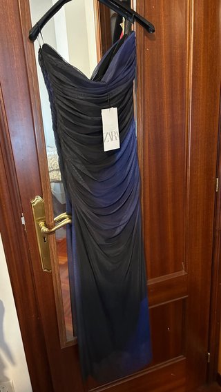 Vestido Zara palabra de honor negro y azul
