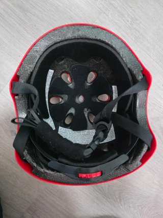 Casco infantil bici/patín con estrella