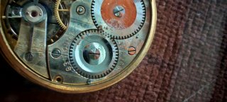 Maquinaria Reloj Bolsillo LONGINES, numeración oro