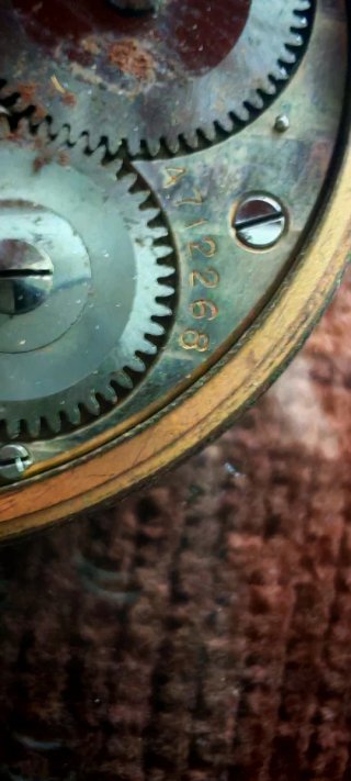 Maquinaria Reloj Bolsillo LONGINES, numeración oro