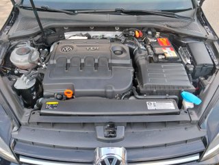 Volkswagen Golf VII Highline