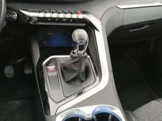 PEUGEOT 3008 1.2 PURETECH 130 ALLURE