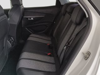 PEUGEOT 3008 1.2 PURETECH 130 ALLURE