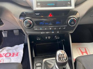 Hyundai Tucson 1.7 CRDi BlueDrive Tecno Sky 4x2 84 kW (115 CV)