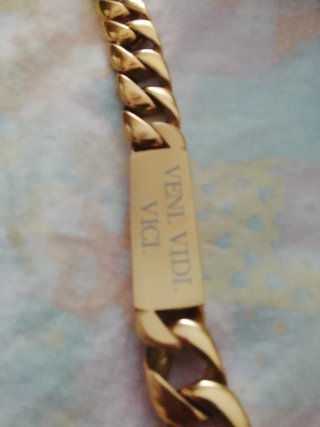 Reloj y Cadena Dorados
