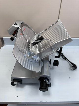 Cortafiambre LaBari 220-ECO-CE-LB