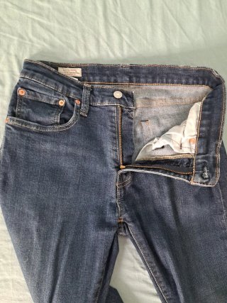 Pantalones Levi's  (W32 L32) x2