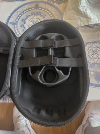 Custodia protettiva per cuffie VR